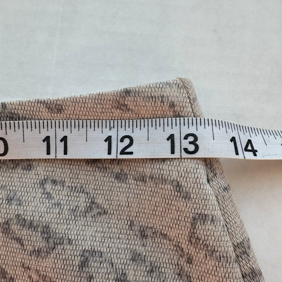 Women's Altar'd State S Beige Dark Grey Leopard Print Mini Skirt - Picture 8 of 9